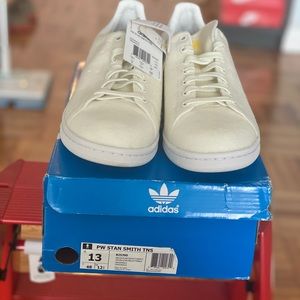 Adidas Stan Smith Dead Stock size 13